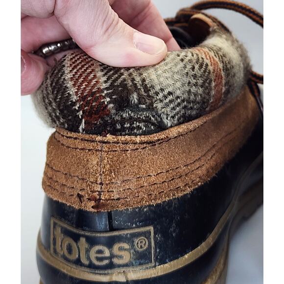 Totes Women’s Duck Boots Plaid Lined Lace-Up Brown Black Size 8 - Picture 4 of 9